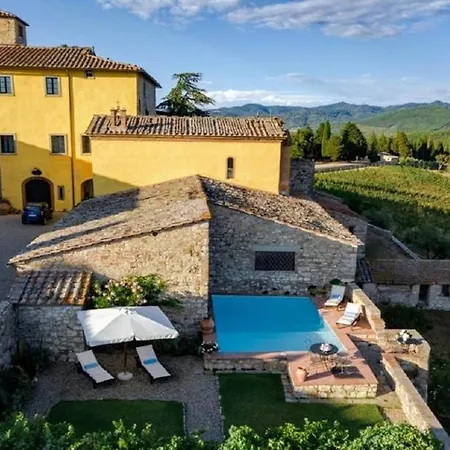 Elegant Wing Of Castello Di Cacchiano By Vacavilla Villa Monti di Sotto
