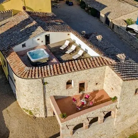 Elegant Wing Of Castello Di Cacchiano By Vacavilla