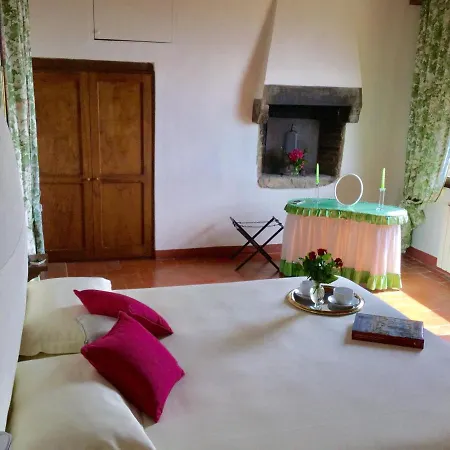 Villa Elegant Wing Of Castello Di Cacchiano By Vacavilla Monti di Sotto